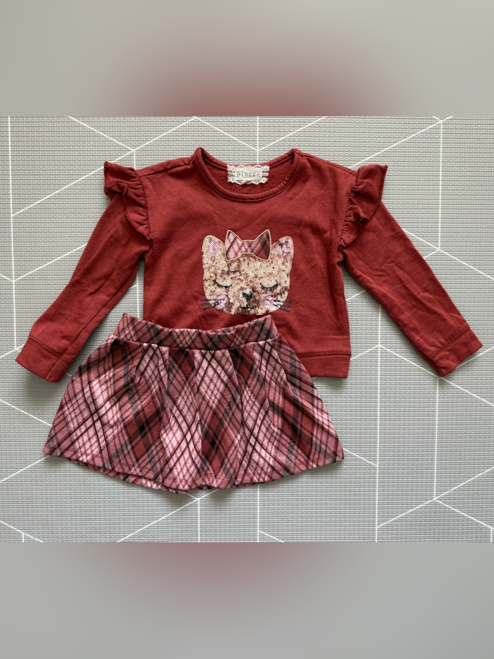Btween|Baby Girl/toddler matching set-plaid skirt & sweater top w sequence CAT•